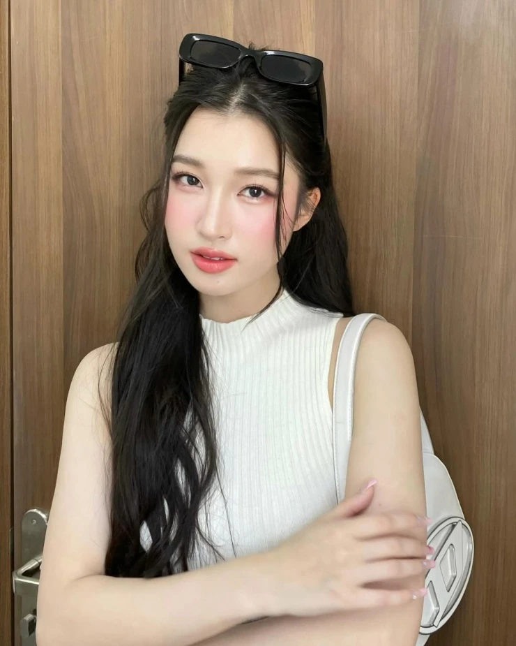 Cuộc sống của Á hậu Phương Nhi sau 3 tháng đám cưới