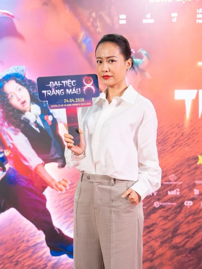 Cuộc sống của Hồng Ánh bên chồng doanh nhân ở tuổi 48