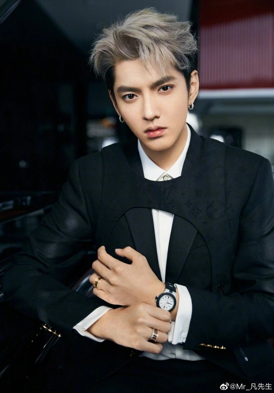 Cuộc sống trong tù của Ngô Diệc Phàm: Tắm nước lạnh suốt 4 mùa, cắt móng tay cũng phải đợi "từ từ tới lượt"