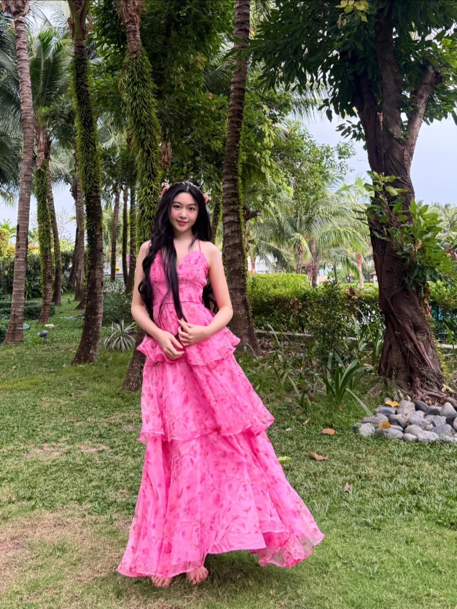 Cuối cùng mẹ của Lọ Lem đã lên tiếng