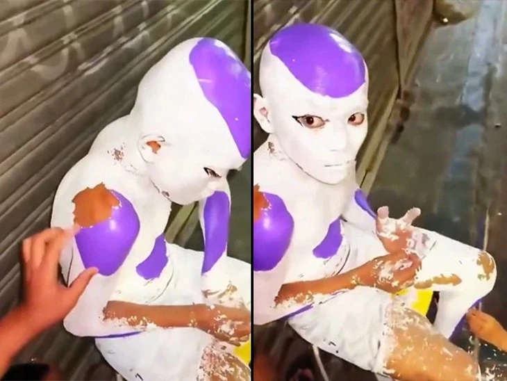 Cười ra nước mắt với màn cosplay Frieza bằng... sơn tường gây bão MXH