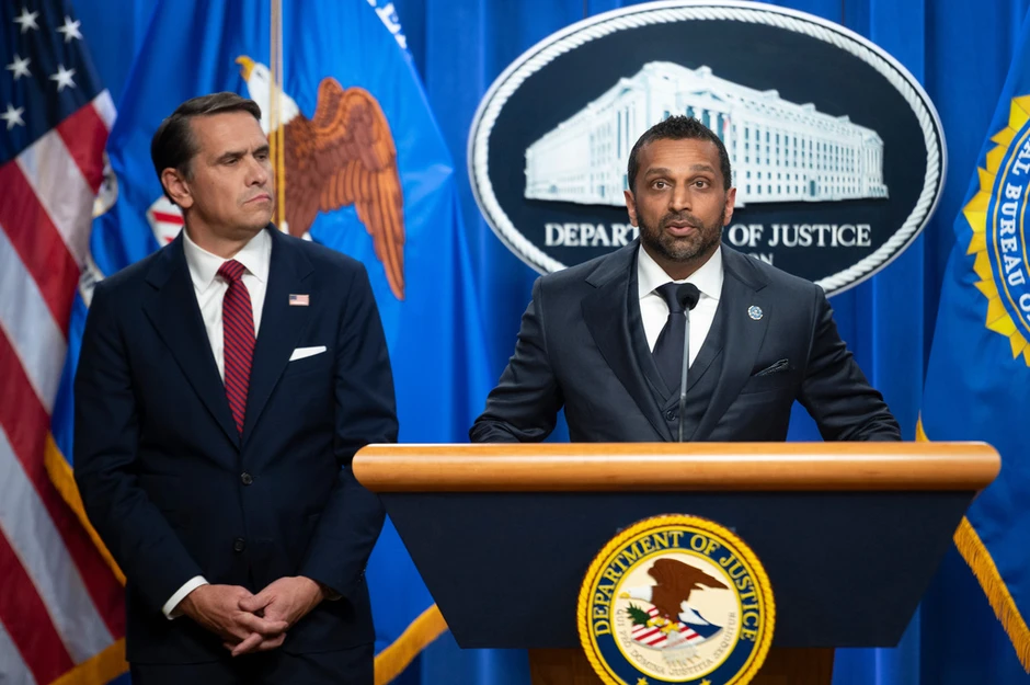 Cựu Giám đốc FBI bị buộc tội đe dọa tính mạng Tổng thống Trump