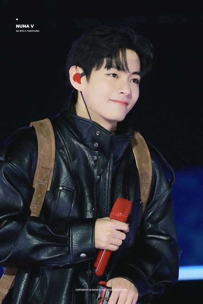 Đã tìm ra mỹ nam ám ảnh center nhất showbiz, cỡ này "Jang Wonyoung phải gọi bằng bố" Đã tìm ra mỹ nam ám ảnh center nhất showbiz, cỡ này "Jang Wonyoung phải gọi bằng bố"