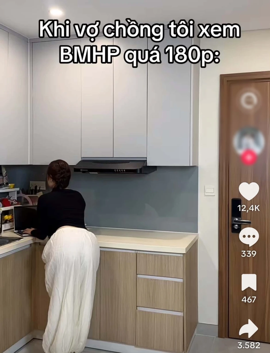 Dáng đứng Bóng Ma Hạnh Phúc là gì mà cả MXH bắt trend?