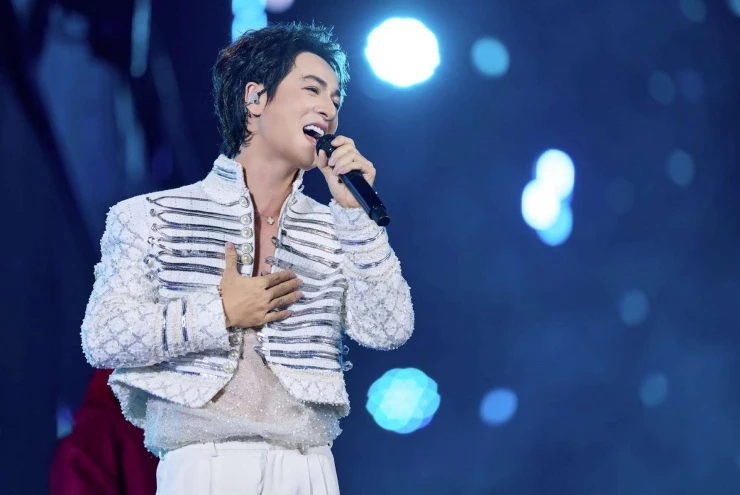 Đăng Khôi hút hàng chục triệu lượt xem khi hát bản hit 50 năm về sau