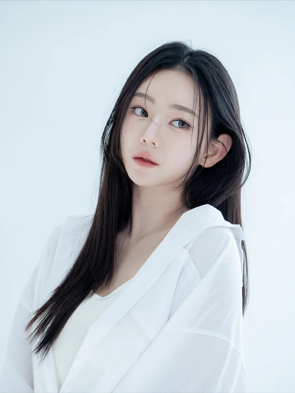 Dạy CDM cách chơi bóng bàn, hot girl bất ngờ "gây bão" với nhan sắc quá xinh đẹp