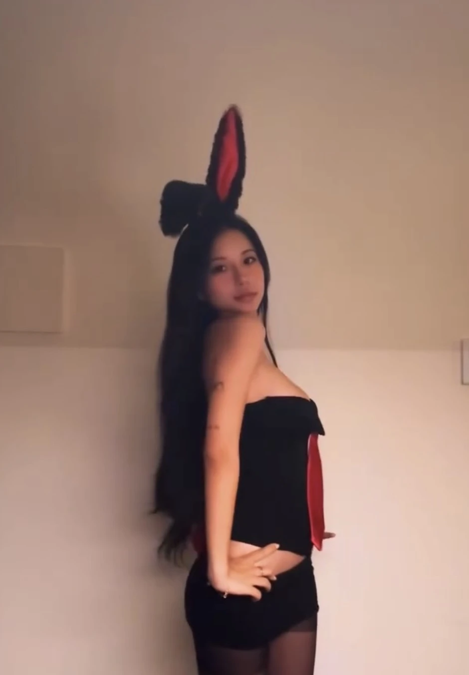 Đi tập để độ dáng chứ không "độ thị phi", hót-gơ bị đồn gạ gẫm PT có pha xử lý cực gắt!