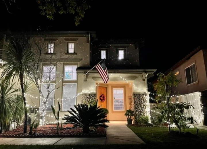 Diệ Hương rời showbiz sang Mỹ định cư giờ ra sao?