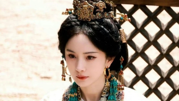 Diện mạo mới tuyệt đẹp của Dương Mịch trong phim “Giang sơn Đại Thông” gây “sốt”