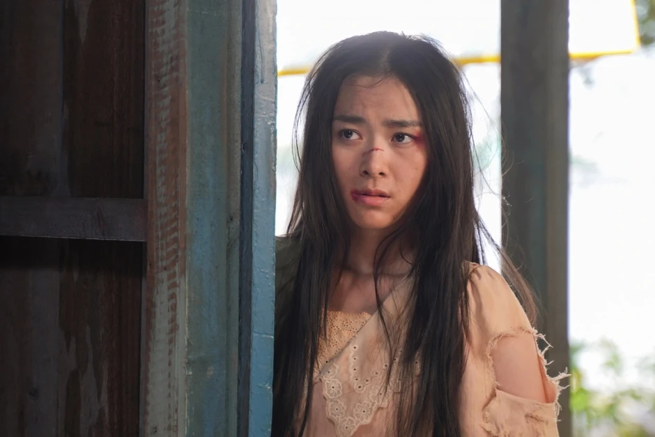 Diệp Bảo Ngọc: Mỹ nhân Việt duy nhất có phim thắng 100%