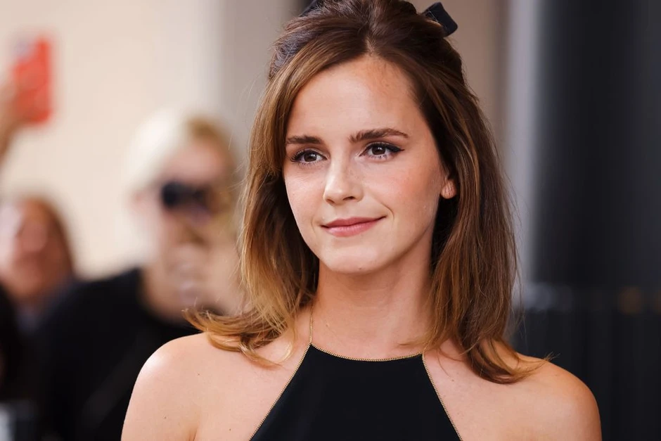 Đóa hồng Anh Emma Watson lột xác ngoạn mục sau 25 năm kể từ Harry Potter