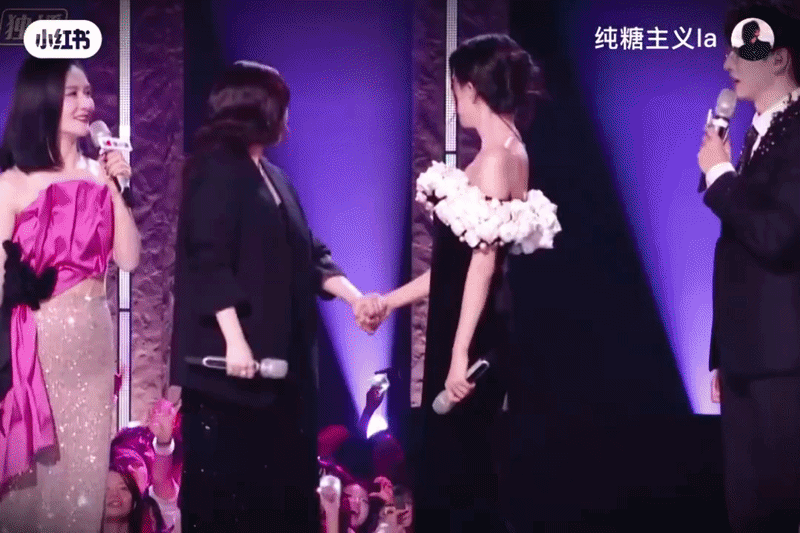 Đối thủ này của Trang Pháp "khủng" quá: Có chồng chủ tịch chống lưng, "ting nhẹ" 1,3 tỷ liền lên top đầu show, làm vậy ai chơi lại!