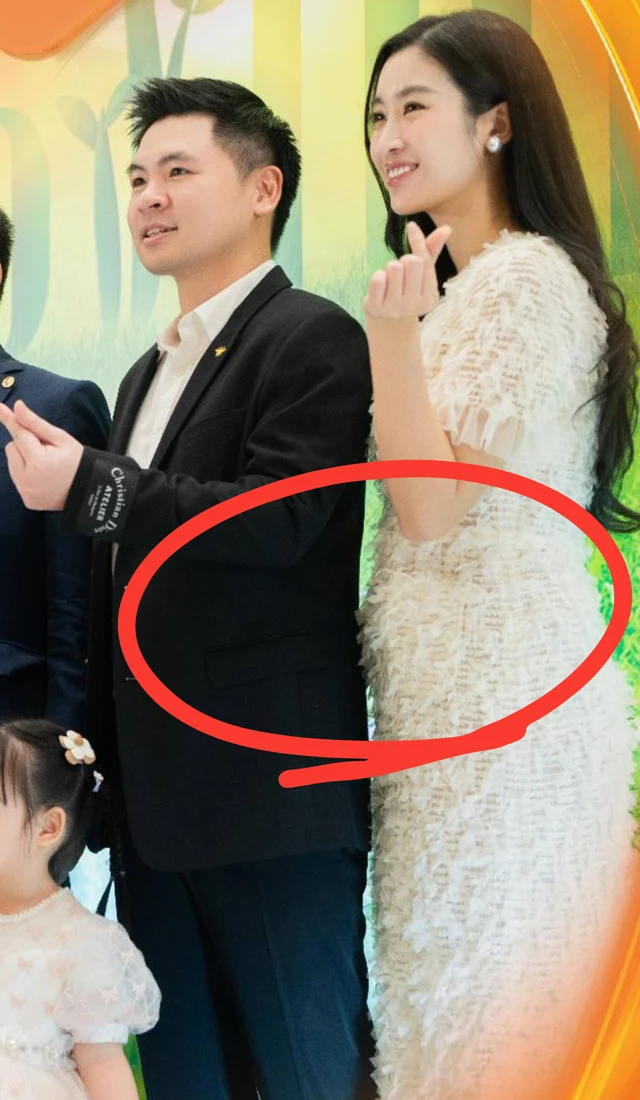 Động thái lạ của Đỗ Mỹ Linh trong sinh nhật mẹ chồng