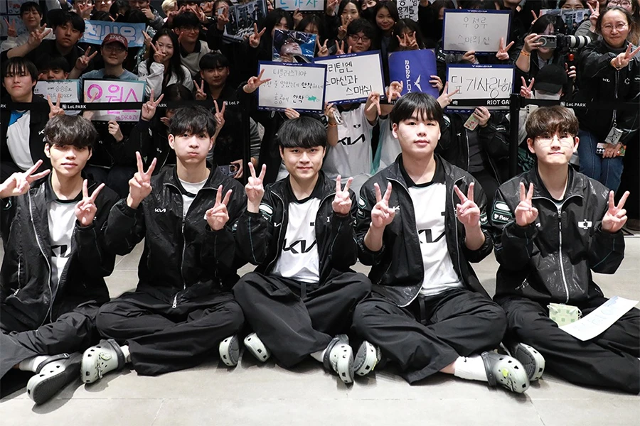 Dplus KIA lỗ nặng: Khoản thâm hụt 18 triệu USD phơi bày bài toán tài chính của Esports tại LCK