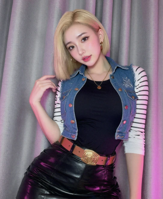 Đứng hình trước nhan sắc Android 18 đời thực: Đẹp thế này Krillin không đổ mới lạ