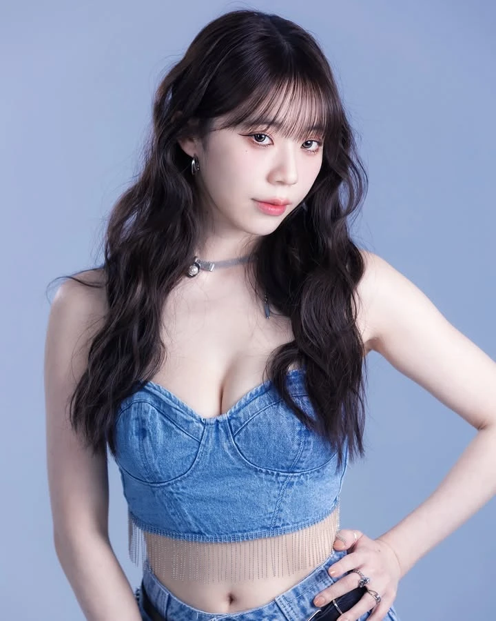 Được mệnh danh "nữ thần của hội FA", streamer gợi cảm bất ngờ bị fan quay xe, chỉ vì một lần rò rỉ đời tư