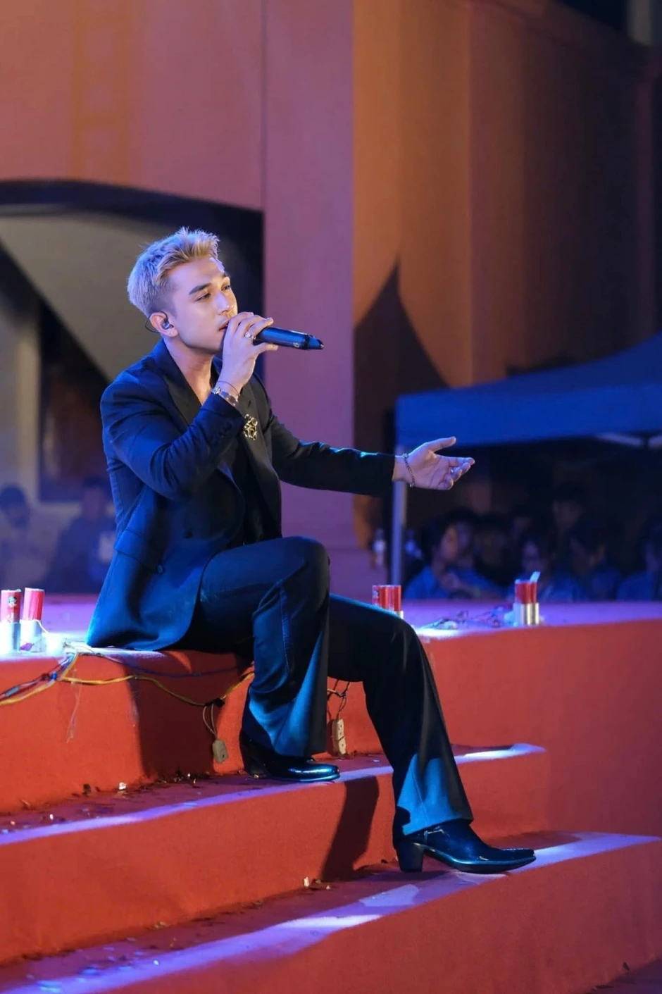 Dương Edward phải nhập viện cấp cứu, ra thông báo quan trọng Dương Edward phải nhập viện cấp cứu, ra thông báo quan trọng