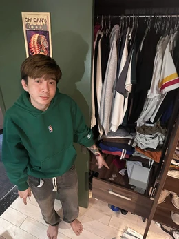 Fanpage Chi Dân bất ngờ đăng bài mới, tiết lộ tình hình nam ca sĩ