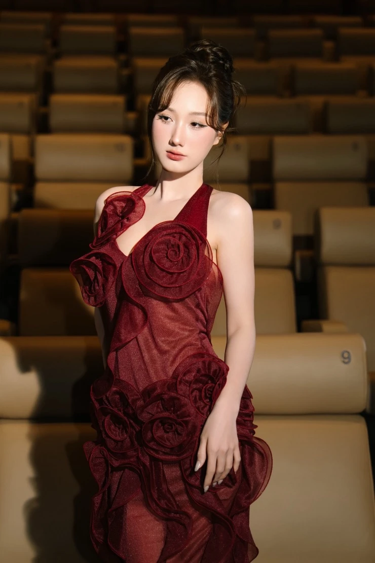 Gái hư xinh xắn đang gây náo loạn phim giờ vàng VTV là ai?