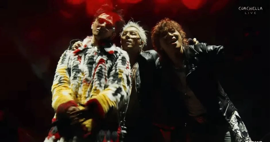 GD và TAEYANG: "Tôi nhảy hộ bạn còn bạn gánh quần áo giúp tôi nhé" GD và TAEYANG: "Tôi nhảy hộ bạn còn bạn gánh quần áo giúp tôi nhé"