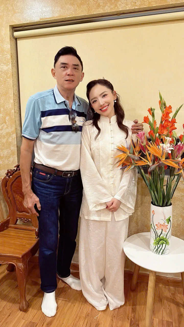 Gia đình nhắn nhủ Tóc Tiên: "Gắng vượt qua để mai sau không lặp lại sai lầm"