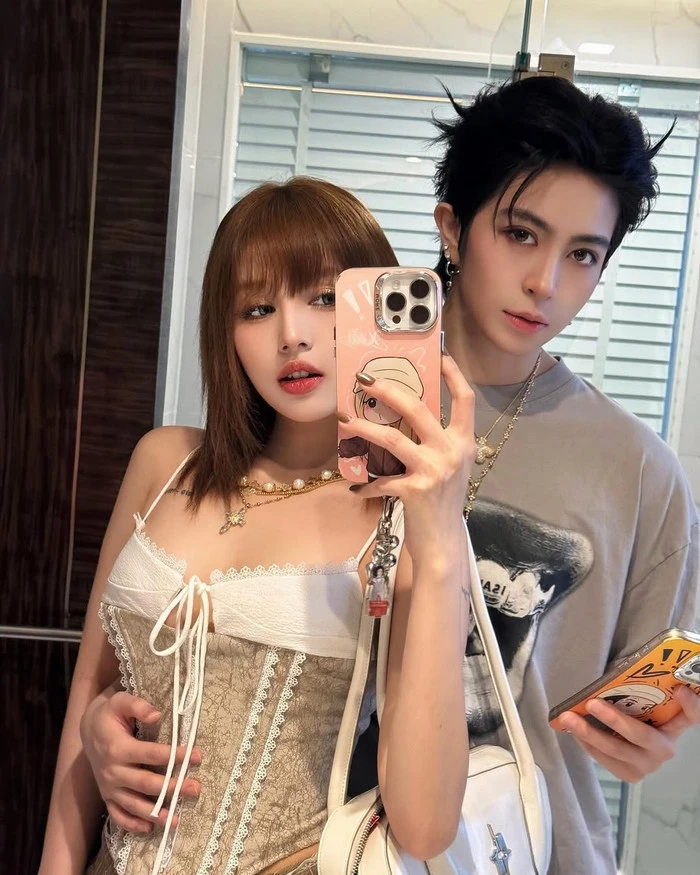 Gil Lê đã căng: "Câu này bị vô duyên đó bạn" Gil Lê đã căng: "Câu này bị vô duyên đó bạn"