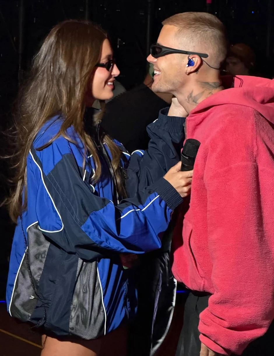 Hailey "cấm cửa" hàng loạt cô gái đến dự tiệc của Justin Bieber sau Coachella?