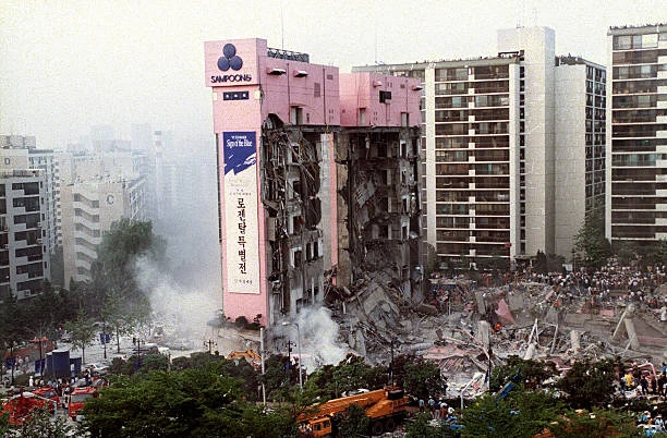 Hàn Quốc: Nỗi đau 30 năm sau thảm họa sập tòa nhà bách hóa trong 20 giây khiến 1.500 người bị chôn vùi