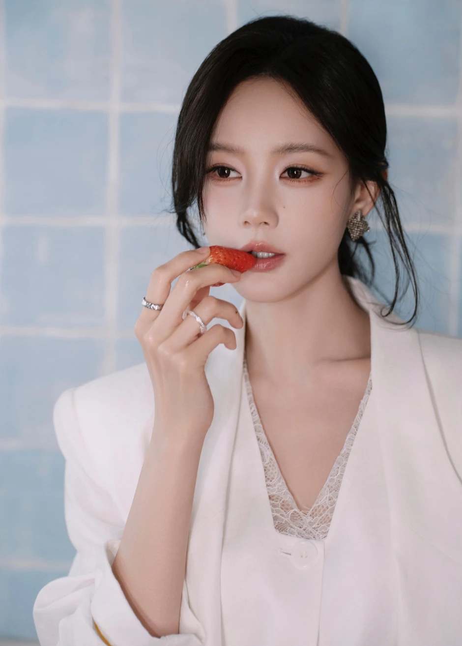 Hàng loạt mỹ nhân Trung Quốc gục ngã