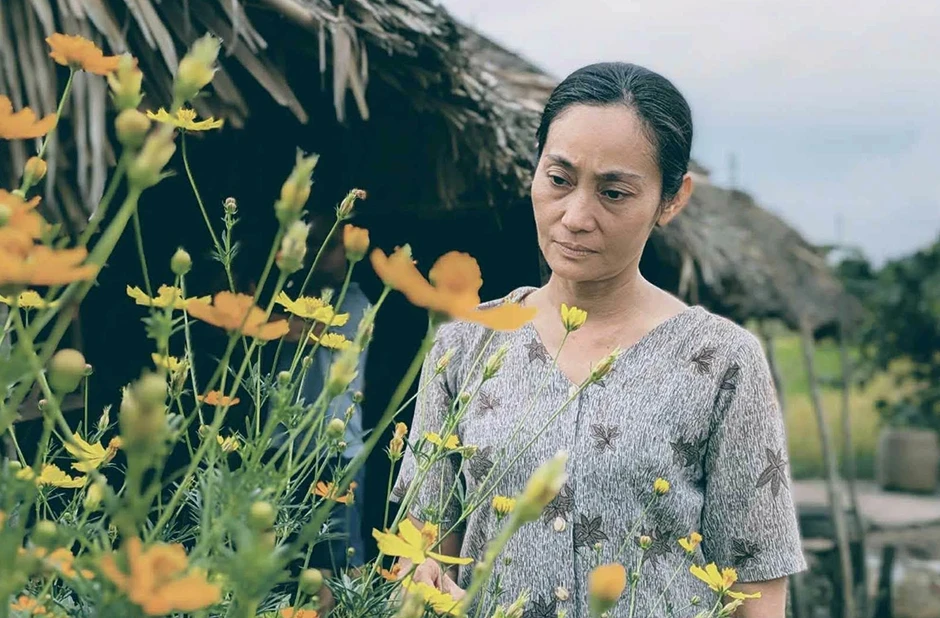 Hạnh Thuý là NSƯT duy nhất đóng liên tiếp 8 phim top 1 phòng vé