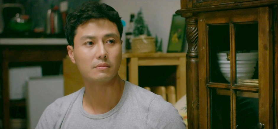 Hạt sạn to đùng ở phim Đồng Hồ Đếm Ngược