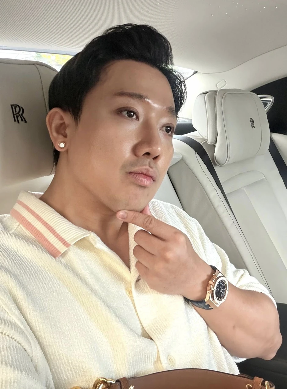 Hé lộ toàn cảnh bên trong nhà mới của Trấn Thành