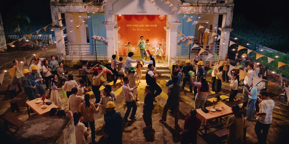 Hẹn Em Ngày Nhật Thực: Nhẹ nhàng mà day dứt, càng xem càng đau