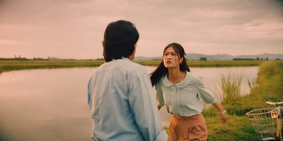 Hẹn Em Ngày Nhật Thực: Nhẹ nhàng mà day dứt, càng xem càng đau