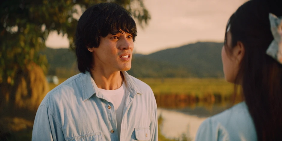 Hẹn Em Ngày Nhật Thực: Nhẹ nhàng mà day dứt, càng xem càng đau