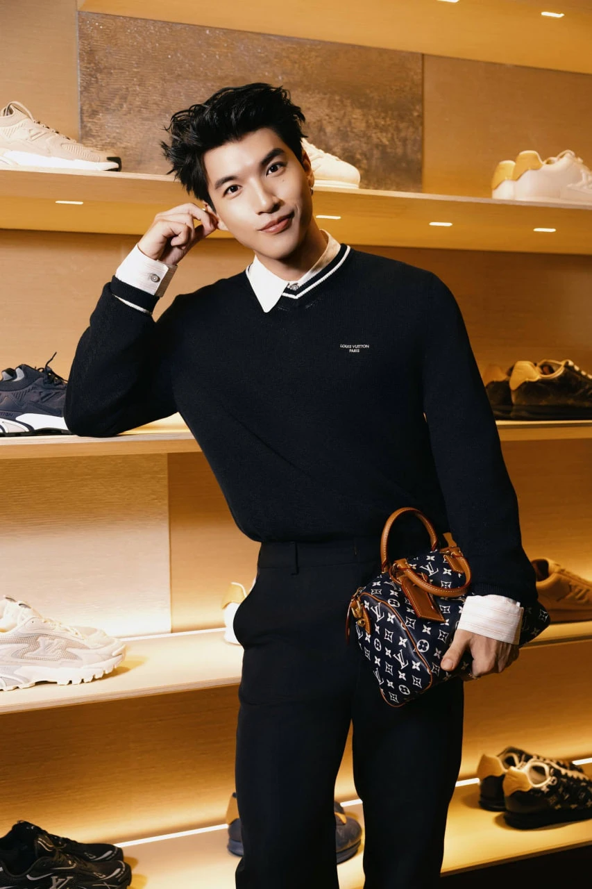 HIEUTHUHAI ẩn ý: “Những phán xét, những câu chuyện không có thật. Rồi họ sẽ đánh giá mình…”