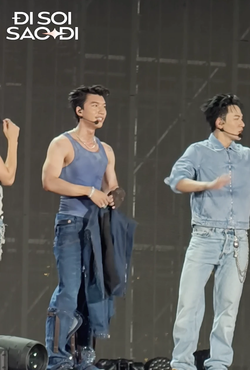 HIEUTHUHAI khoe body “cực phẩm” cơ bắp cuồn cuộn, tái hiện vũ đạo từng gây tranh cãi tại concert Anh Trai Say Hi