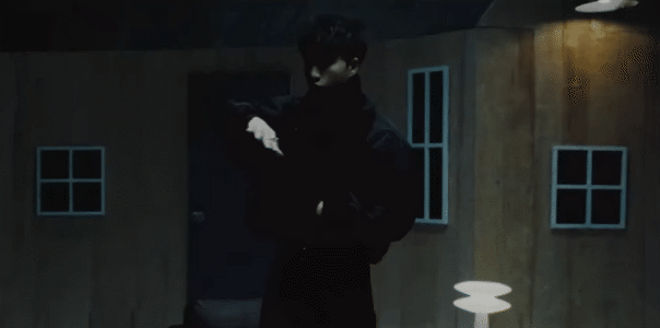 HIEUTHUHAI ra nhạc chiều fangirl nhưng không lấy được lòng công chúng