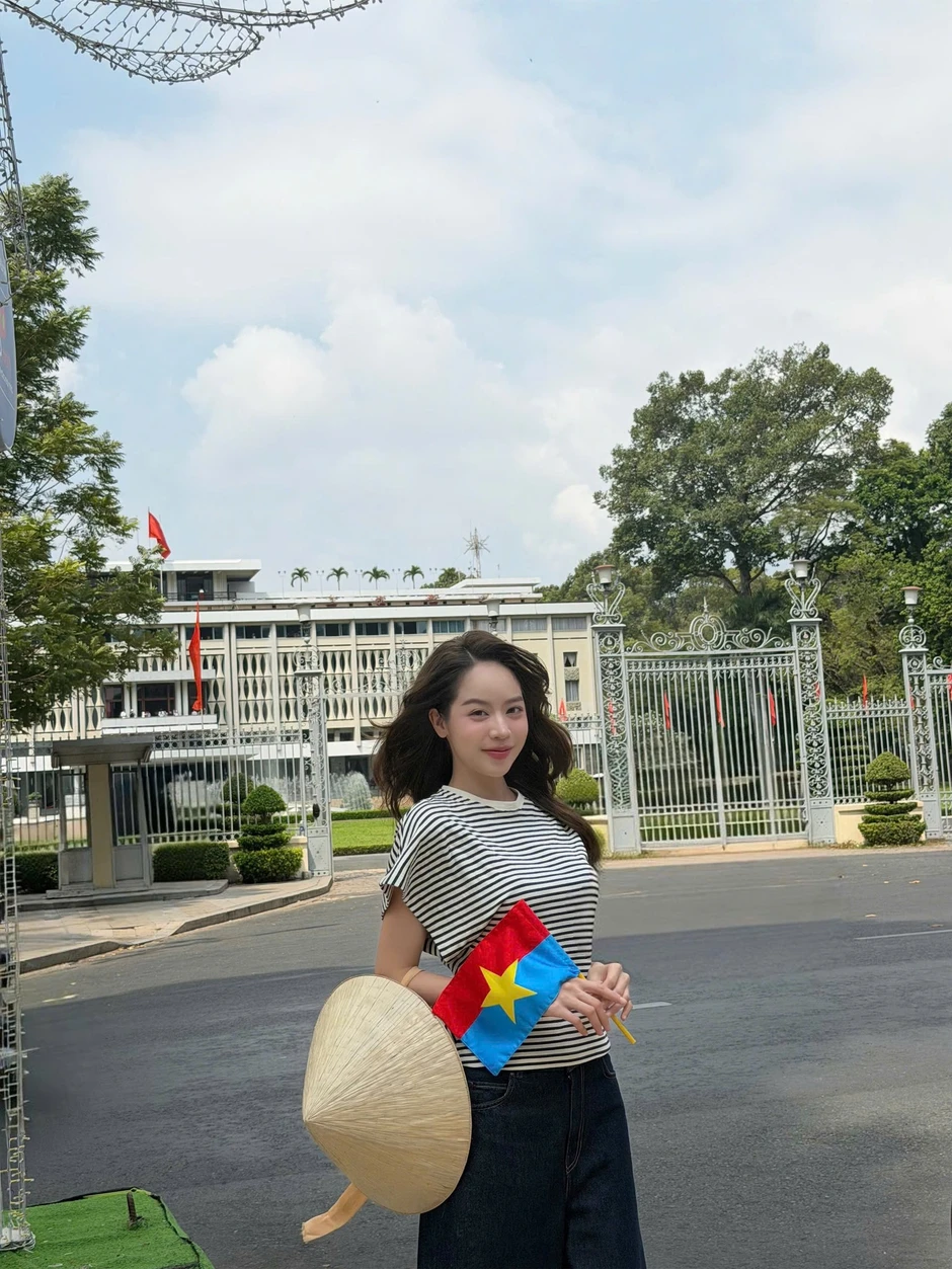 Hoa hậu Đỗ Hà vi vu cùng chồng, 1 mỹ nhân lộ hint bầu bí và loạt hoạt động sao Việt ngày nghỉ lễ