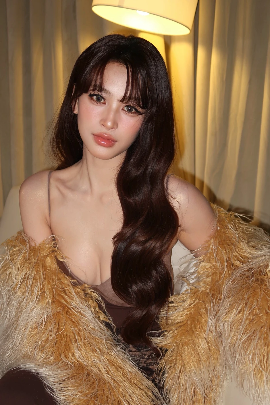 Hoa hậu Tiểu Vy lên tiếng màn phát biểu "âm điểm": "Tôi không khéo ăn nói thật, nhưng tôi tức"