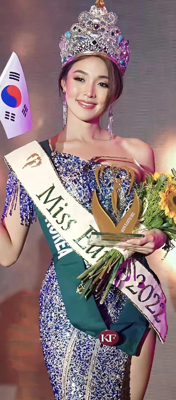 Hoa hậu xinh đẹp, xài nhiều đồ hiệu nhất Địa Ngục Độc Thân bị bóc mẽ "phông bạt"?