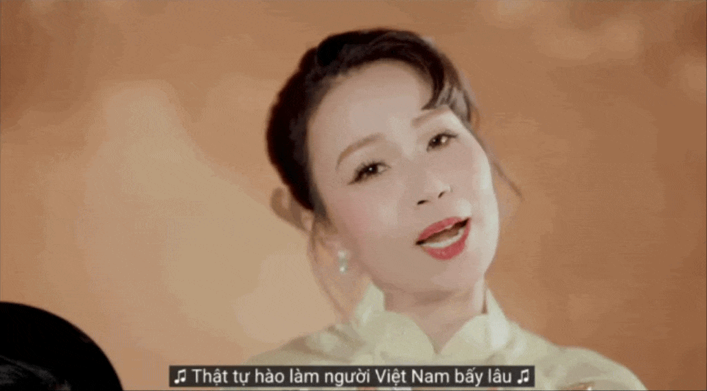 Hòa Minzy - Cẩm Ly lần đầu diễn live ca khúc gây tranh cãi, sửa lời ngay trên sóng trực tiếp