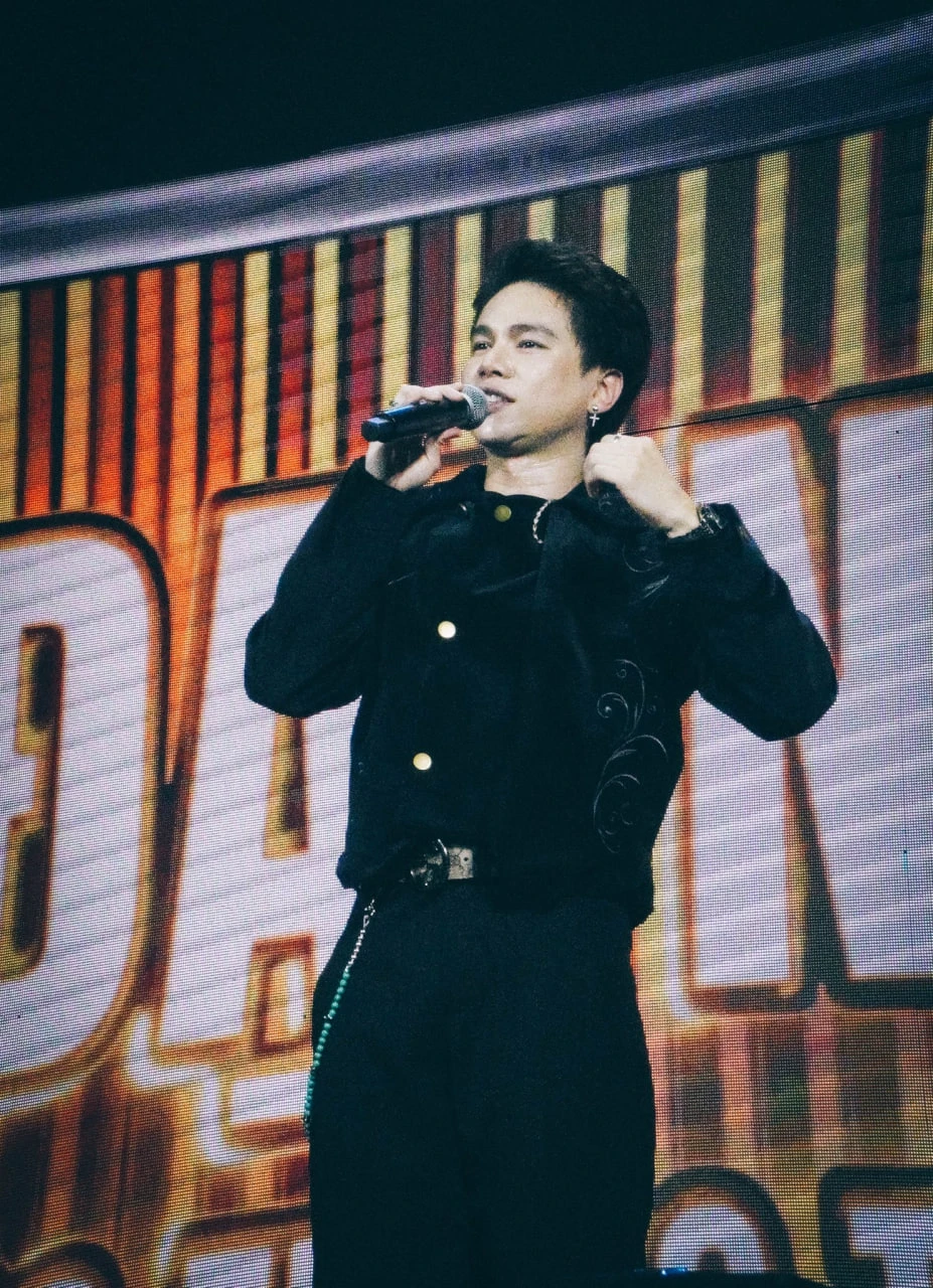 Hoàng Tôn được khen hát hay hơn cả SOOBIN