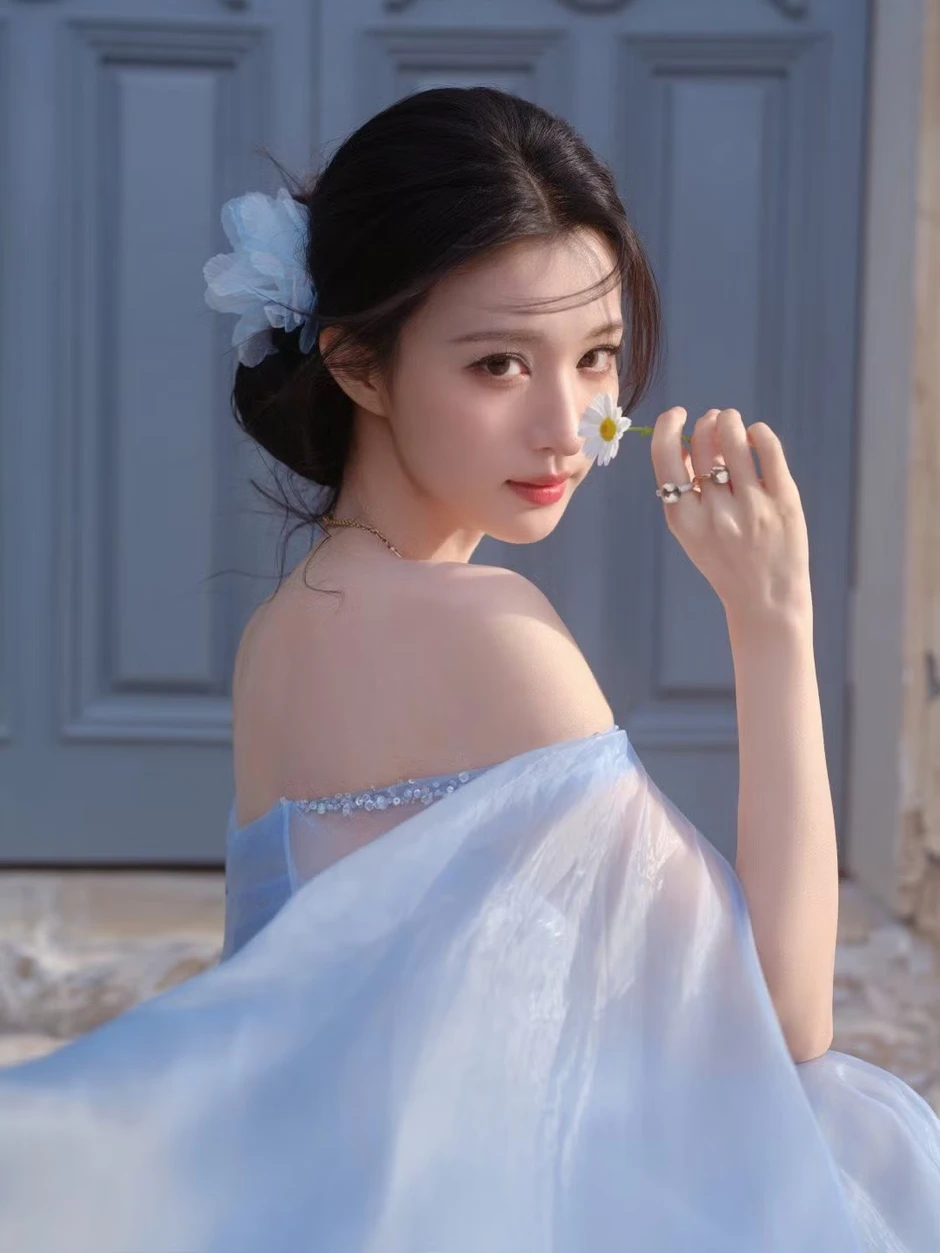 Hơn 100 nghệ sĩ bị tẩy chay