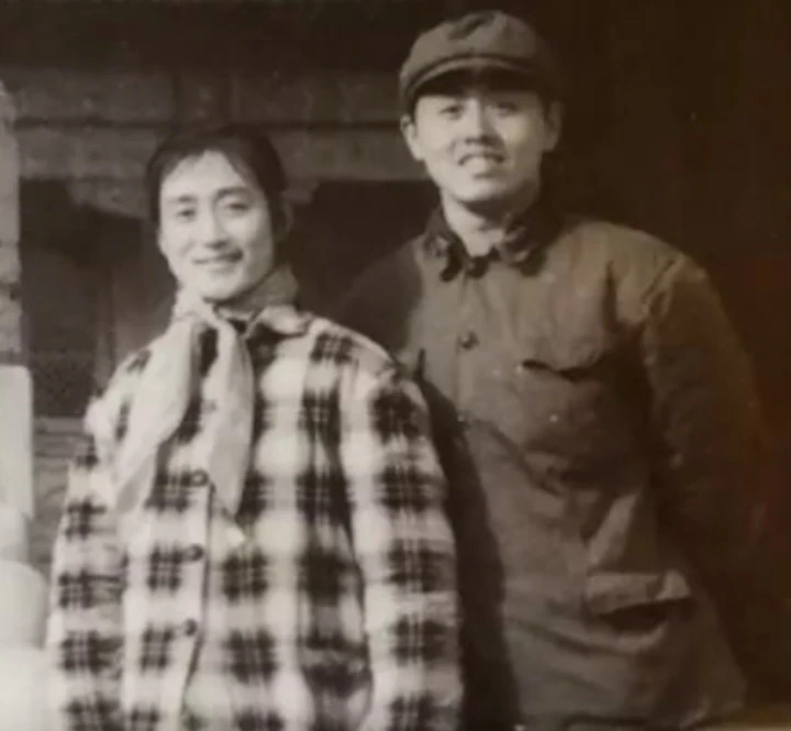 Hôn nhân "Trư Bát Giới": Nên duyên nhờ mai mối, sống viên mãn gần 6 thập kỷ Hôn nhân "Trư Bát Giới": Nên duyên nhờ mai mối, sống viên mãn gần 6 thập kỷ