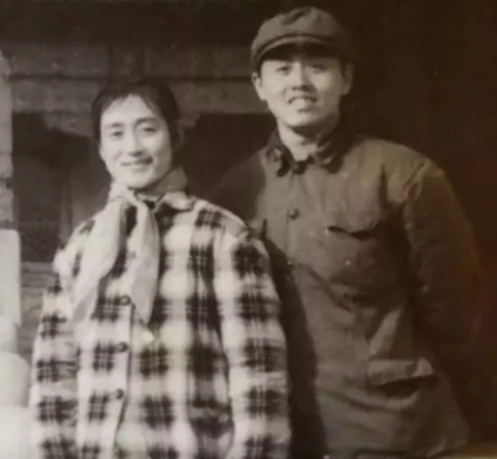 Hôn nhân Trư Bát Giới: Nên duyên nhờ mai mối, sống viên mãn gần 6 thập kỷ Hôn nhân Trư Bát Giới: Nên duyên nhờ mai mối, sống viên mãn gần 6 thập kỷ