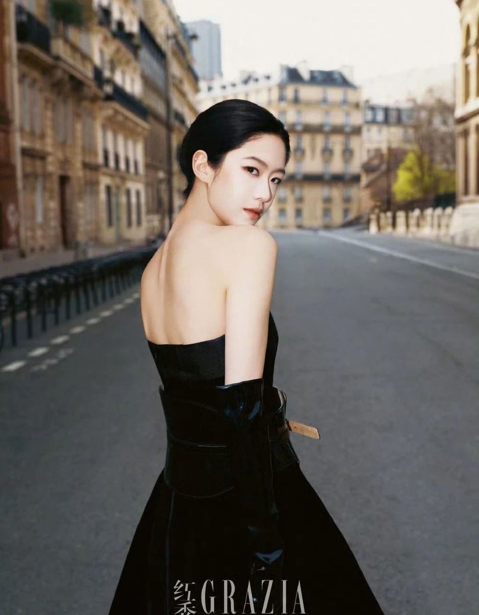 Hướng Hàm Chi là bad girl đẹp nhất Trung Quốc Hướng Hàm Chi là bad girl đẹp nhất Trung Quốc