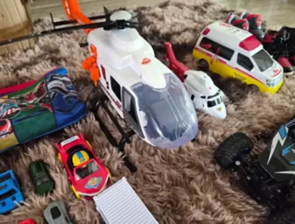 Hwang Jung Eum thanh lý đồ thế này thì ai dám nhận nữa? Hwang Jung Eum thanh lý đồ thế này thì ai dám nhận nữa?