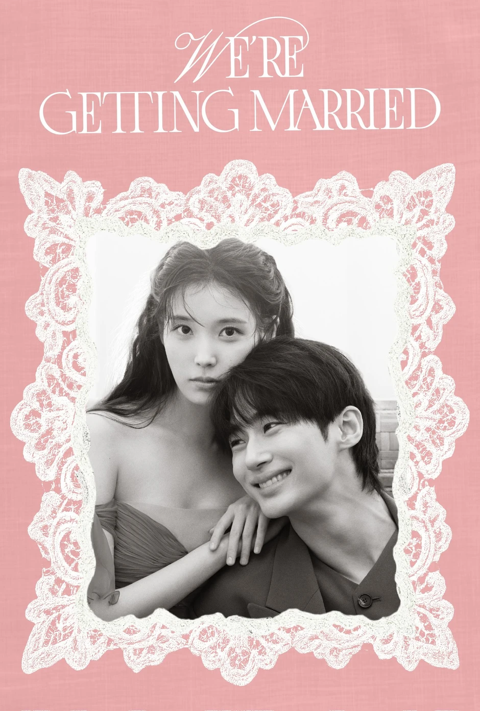 IU - Byeon Woo Seok kết hôn, tung nóng thiệp cưới đẹp ngỡ ngàng?