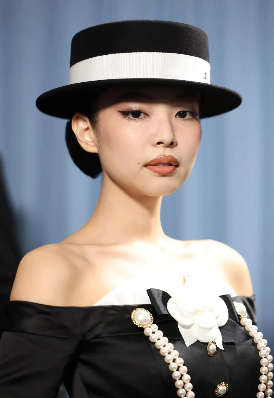 Jennie (BLACKPINK) làm đứt chuỗi tăng trưởng 4 năm liên tiếp của thương hiệu đình đám vì một lý do? Jennie (BLACKPINK) làm đứt chuỗi tăng trưởng 4 năm liên tiếp của thương hiệu đình đám vì một lý do?